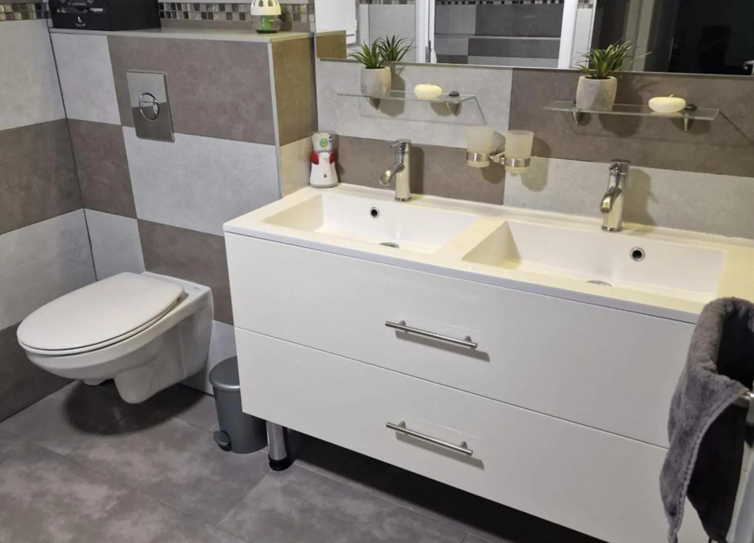 Chambre Chez L Habitant Petit Dejeuner Compris Frejus Homestay